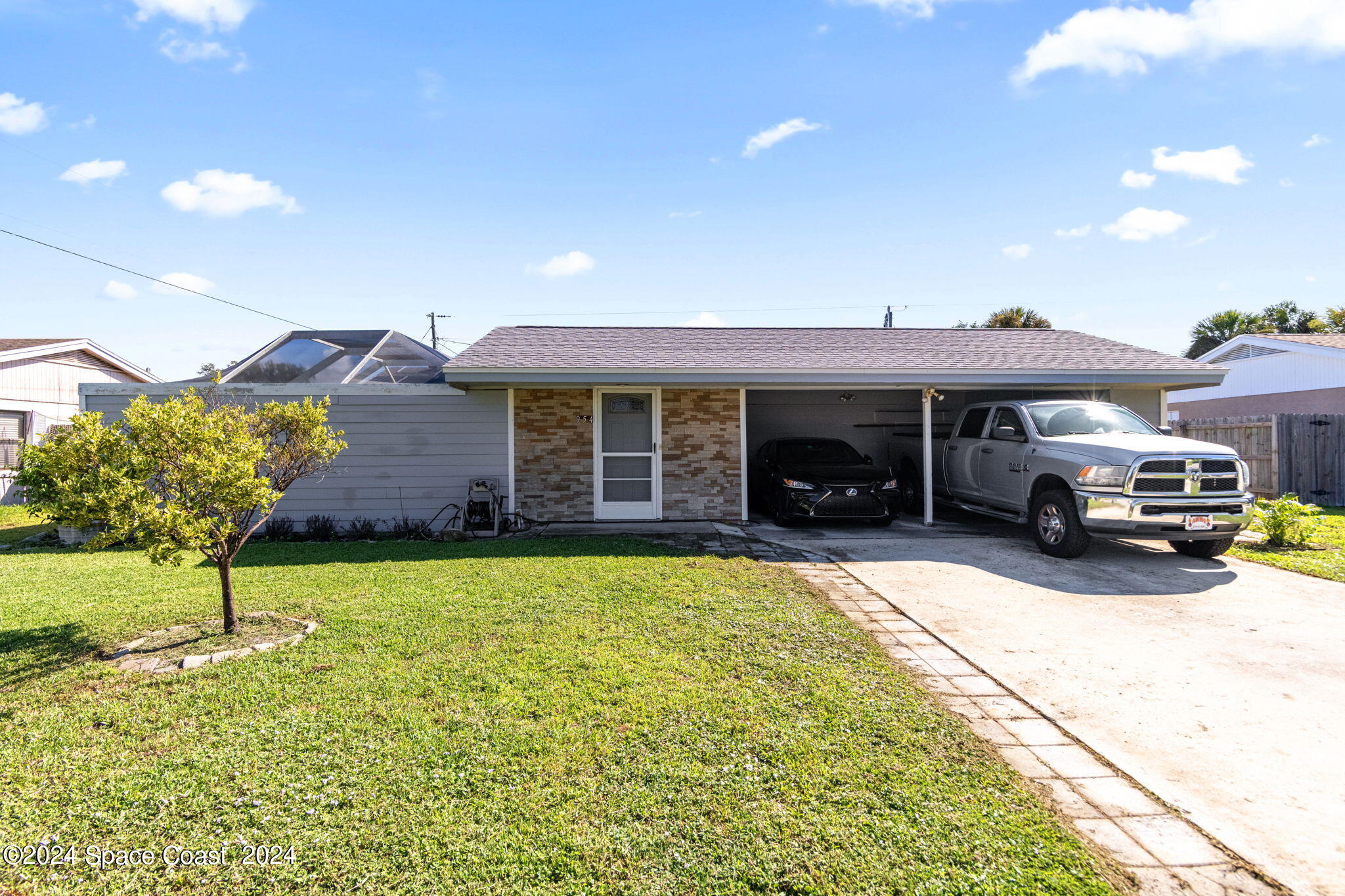 Brewster Ln, Rockledge, FL 32955