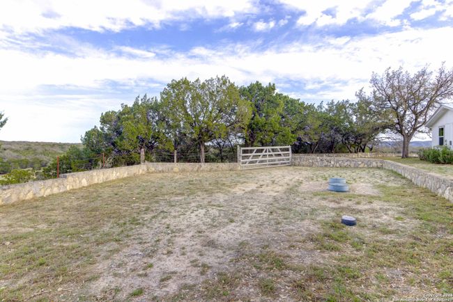 1259 Benton Creek Rd, House other with 2 bedrooms, 3 bathrooms and null parking in Medina TX | Image 67