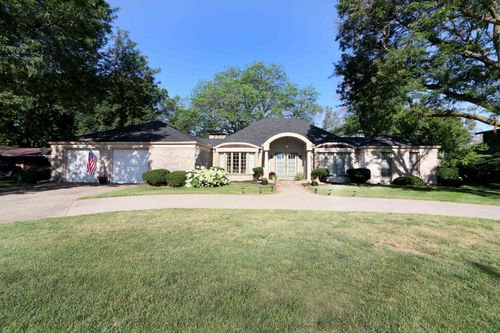 1423 18th Ave W, Spencer, IA, 51301-2732 | Card Image