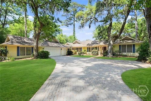 31 Magnolia Xing, Savannah, GA, 31411-1417 | Card Image