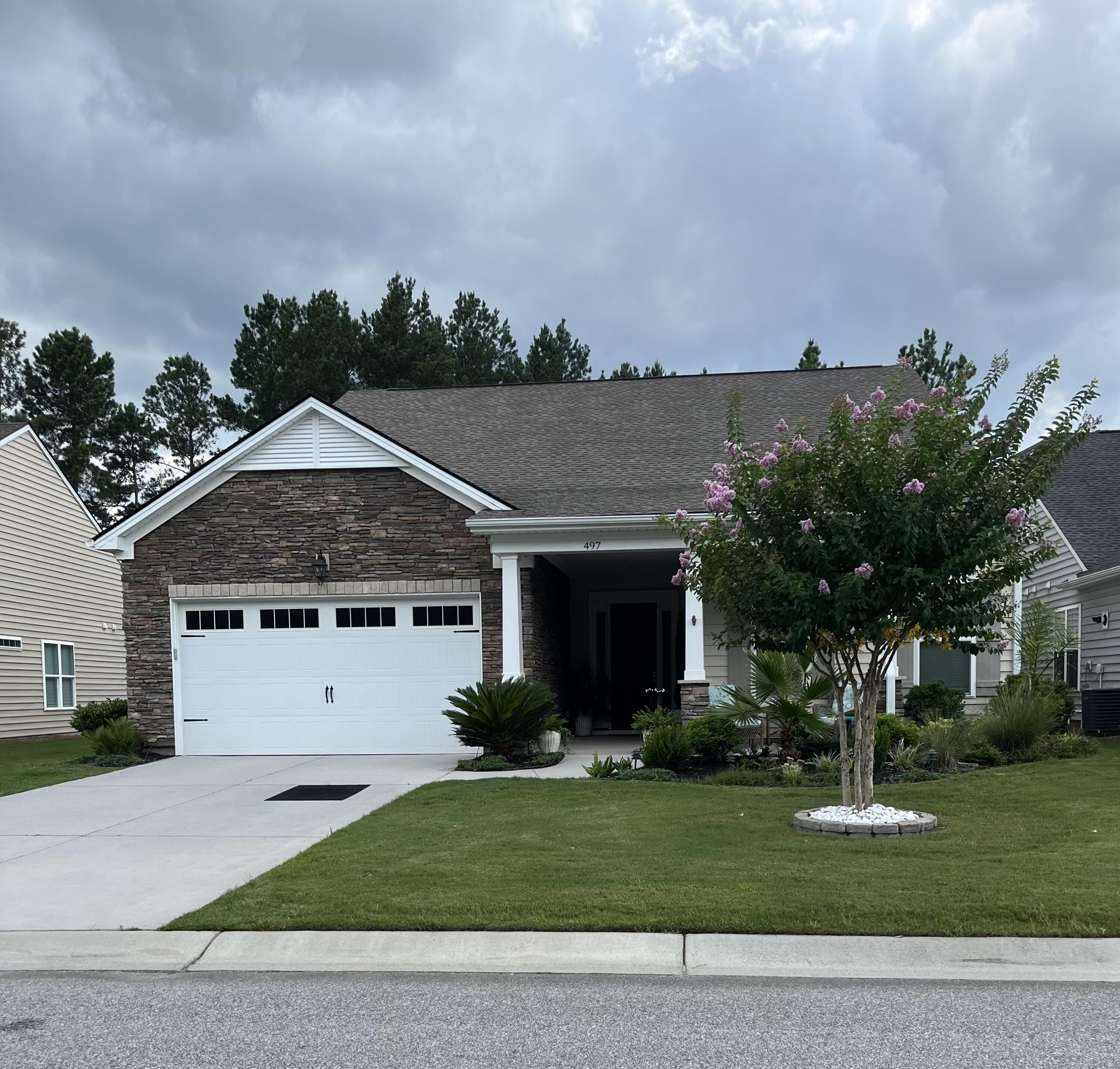 Four Seasons Blvd, Summerville, SC 29486