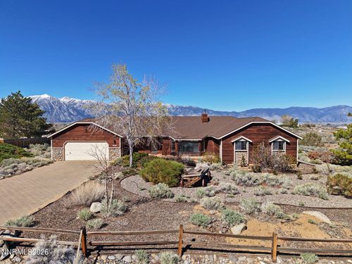 1058 Tenabo Ln, Gardnerville, NV, 89410-7907 | Card Image
