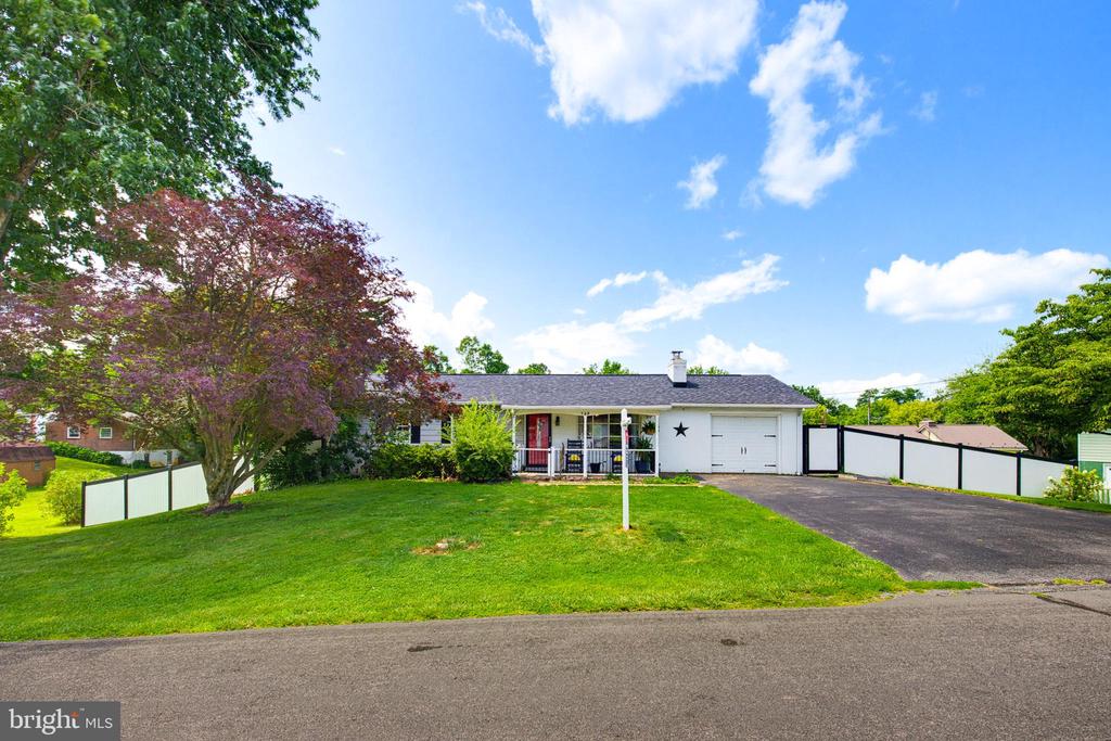 Residential in CHAMBERSBURG 3