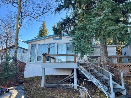 4 Lee Lake Road, Rural Pincher Creek No. 9, M.d. Of, AB, T0K1W0 | Card Image