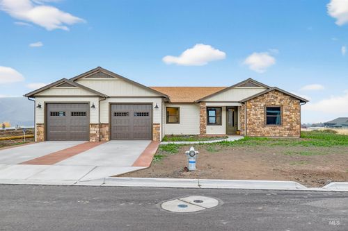 1664 Bennett Hill Dr, Clarkston, WA, 99403-8900 | Card Image