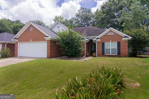 3030 Thornberry Cir, Phenix City, AL, 36867-7106 | Card Image