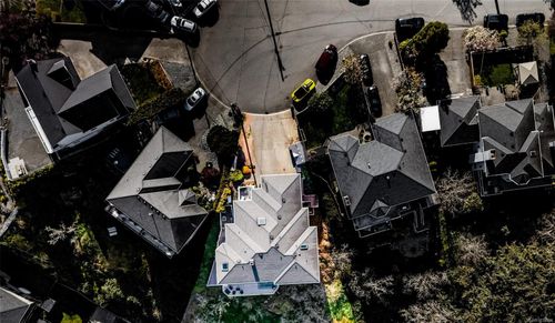 380 Crystalview Terr, Langford, BC, V9B5S5 | Card Image