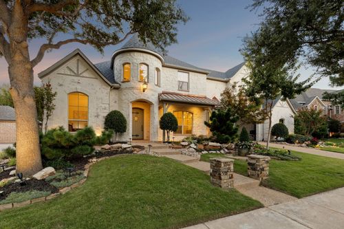 8460 Canyon Xing, Lantana, TX, 76226-5529 | Card Image