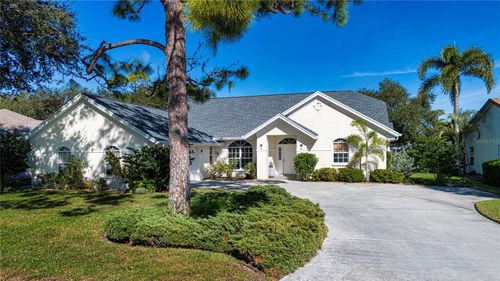 8267 Shadow Pine Way, SARASOTA, FL, 34238-5619 | Card Image