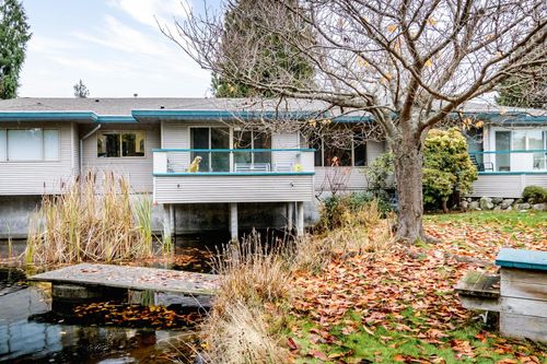 41-555 Eaglecrest Dr, Gibsons, BC, V0N1V8 | Card Image