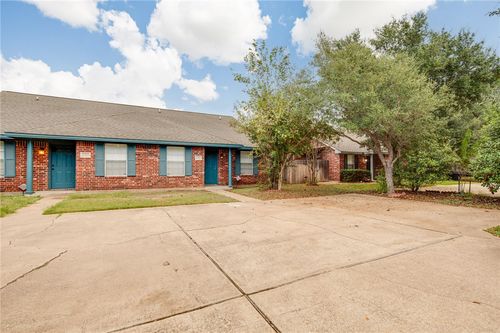 2323 Pintail Ln, College Station, TX, 77845-6598 | Card Image