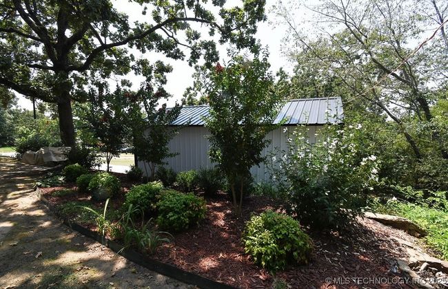448159 979 Rd, House other with 2 bedrooms, 1 bathrooms and null parking in Vian OK | Image 27