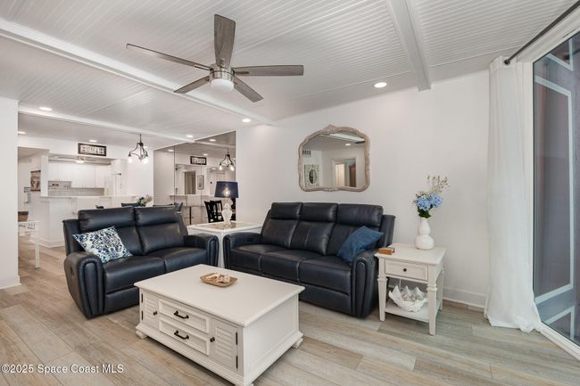 606 - 1175 Highway A1a, Condo with 3 bedrooms, 2 bathrooms and null parking in Satellite Beach FL | Image 12