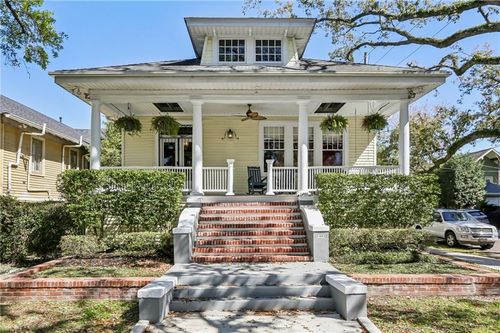 2401 Octavia St, New Orleans, LA, 70115-6533 | Card Image
