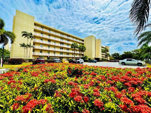 apt-404-101 Se 3rd Ave, Dania Beach, FL, 33004-3716 | Card Image