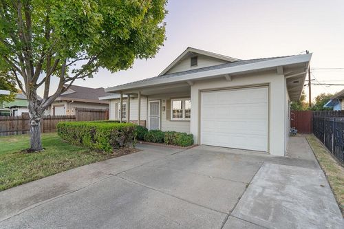 5511 Alcott Dr, Sacramento, CA, 95820-5927 | Card Image