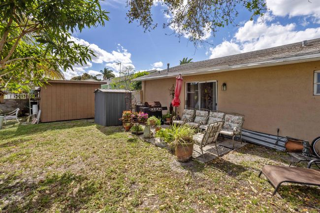 5182 Blueberry Hill Ave, House other with 2 bedrooms, 2 bathrooms and null parking in Lake Worth FL | Image 15