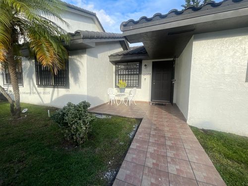 202-12057 Sw 10th St, Miami, FL, 33184-2417 | Card Image