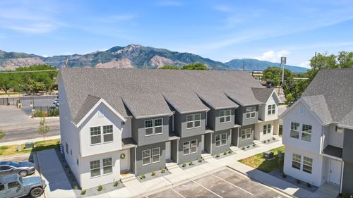 6-1127 S 1200 W, Marriott Slaterville, UT, 84404-4795 | Card Image