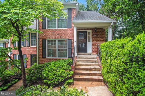e-2536 S Walter Reed Dr, ARLINGTON, VA, 22206-1288 | Card Image