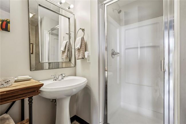 APT-3420 - 5200 Peachtree Rd, Condo with 2 bedrooms, 2 bathrooms and 1 parking in Chamblee GA | Image 16