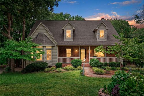 626 Knollwood Dr, La Vergne, TN, 37086-4152 | Card Image