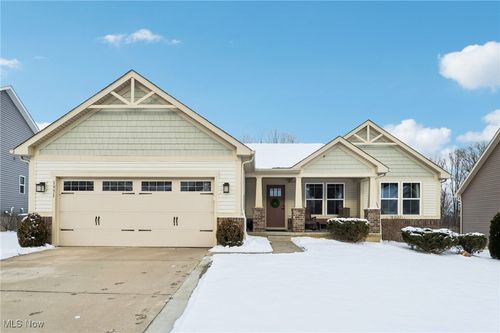 1951 E Woodland Dr, Akron, OH, 44313-4783 | Card Image