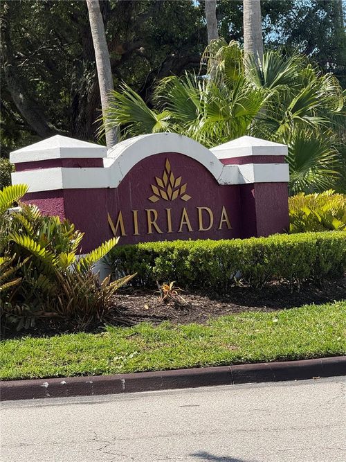 2013b-2013 Dixie Belle Dr, ORLANDO, FL, 32812-5376 | Card Image