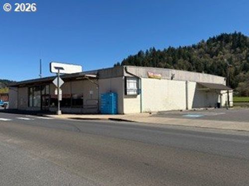 308 N First St, Drain, OR, 97435-0268 | Card Image