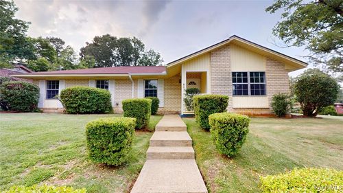 461 Glade Park Dr, Montgomery, AL, 36109-1805 | Card Image