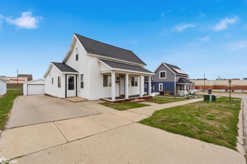 903 S 2nd Ave, Marshalltown, IA, 50158-3341 | Card Image