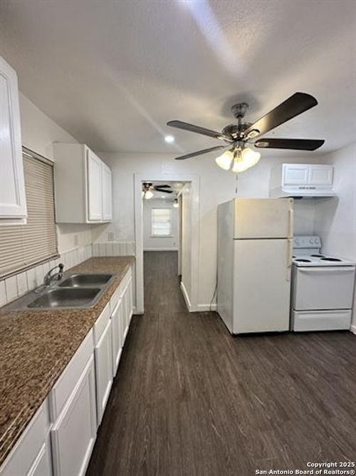 246 Benita St, San Antonio, TX, 78210-4608 | Card Image