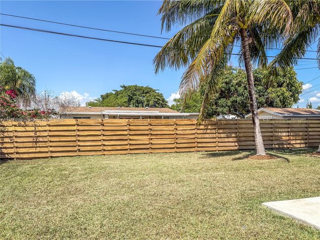 19920 Holiday Rd, House other with 3 bedrooms, 2 bathrooms and null parking in Cutler Bay FL | Image 35