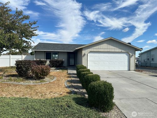 850 J St Se, Ephrata, WA, 98823-2608 | Card Image