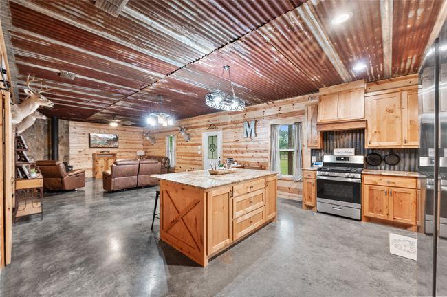3815 Fm 2088, House other with 3 bedrooms, 2 bathrooms and null parking in Quitman TX | Image 5