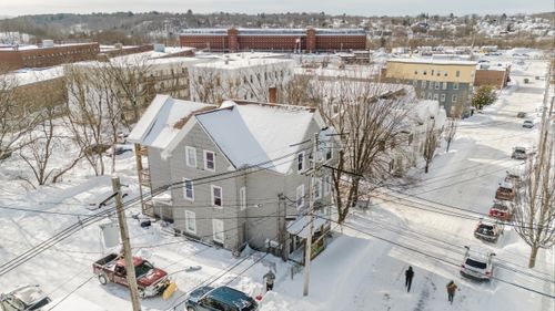 67 Maple Street, Lewiston, ME, 04240 | Card Image