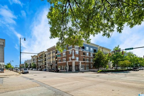 apt-101-401 20th St S, BIRMINGHAM, AL, 35233-2037 | Card Image