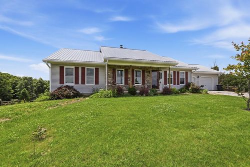 590 Leaning Oak Rd, Corinth, KY, 41010-5095 | Card Image