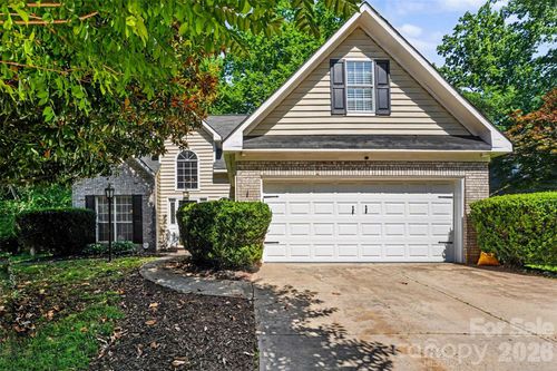 9111 Cedar River Rd, Huntersville, NC, 28078-7845 | Card Image