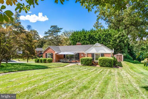 7100 Western Ave, CHEVY CHASE, MD, 20815-3110 | Card Image