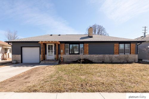 830 N Grant St, Fremont, NE, 68025-4311 | Card Image