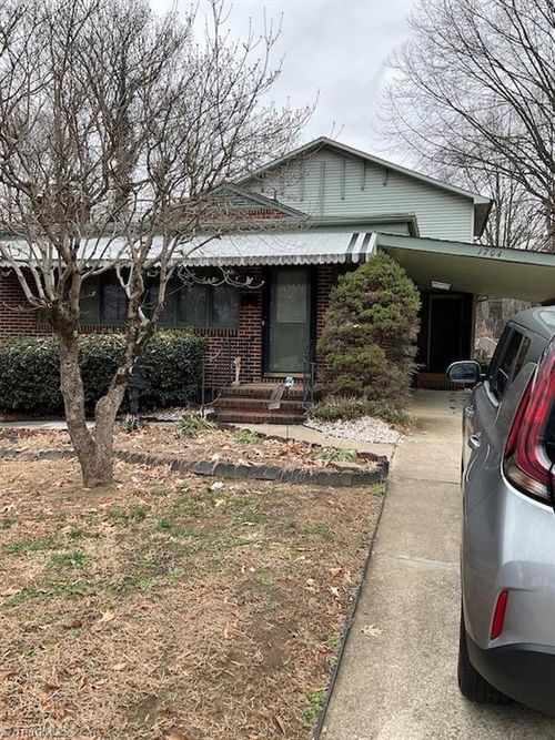 1704 Pichard Street, Greensboro, NC, 27401 | Card Image