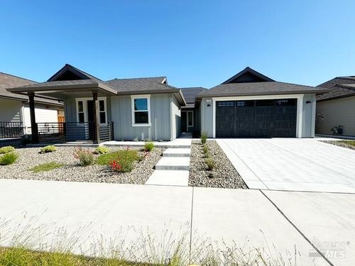 125 Maywood Lane, Windsor, CA, 95492 | Card Image