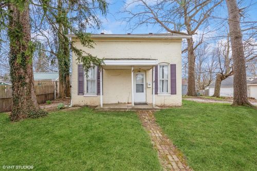 106 Elm St, Valparaiso, IN, 46383-3655 | Card Image