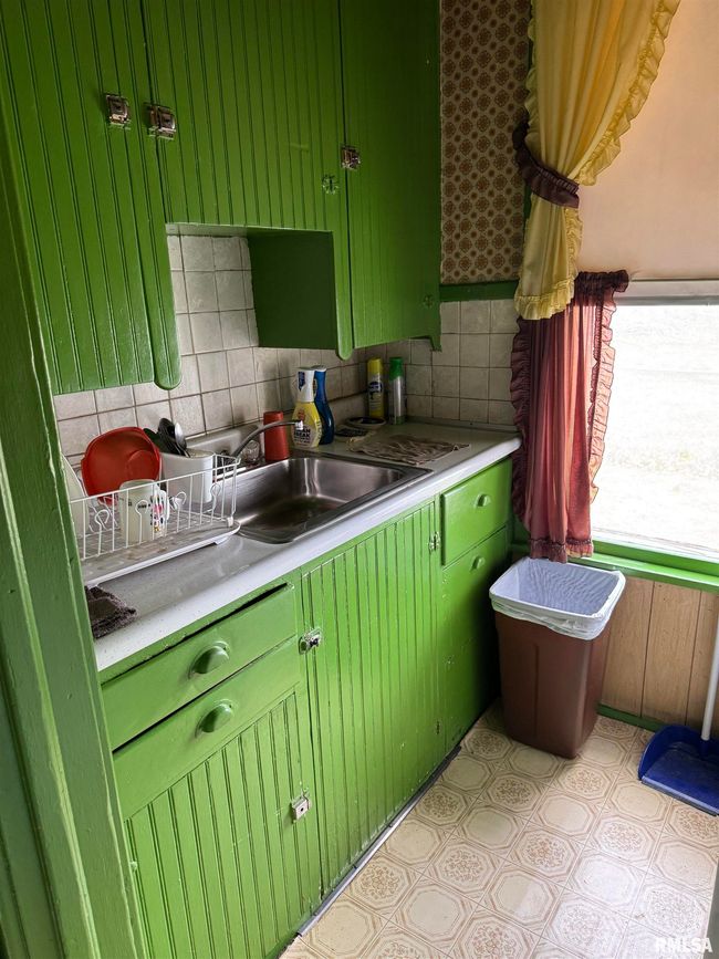 608 E Main St, House other with 2 bedrooms, 1 bathrooms and null parking in Havana IL | Image 7