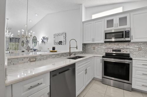 a-5782 Brook Bound Ln, Boynton Beach, FL, 33437-7711 | Card Image