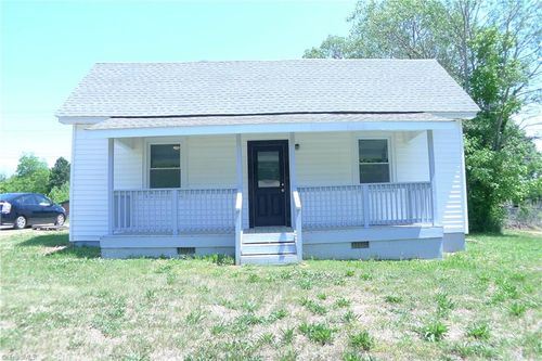 221 Duke St, Cooleemee, NC, 27014-0078 | Card Image