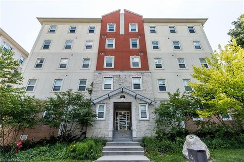 101-253 Lester St, Waterloo, ON, N2L3W6 | Card Image