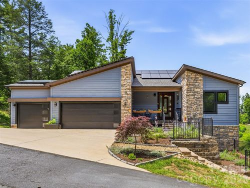 11 Timber Hill Dr, Leicester, NC, 28748-4508 | Card Image