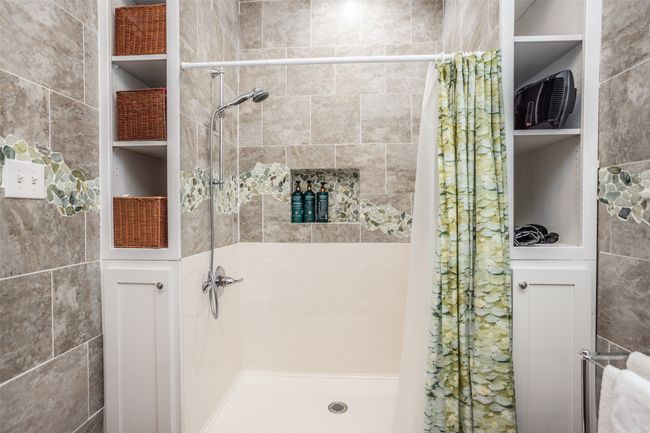 1118 S Lindsay St, House other with 3 bedrooms, 3 bathrooms and null parking in Gainesville TX | Image 32